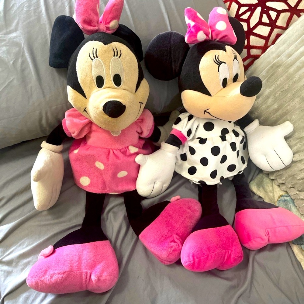 Minnie stuffed plush